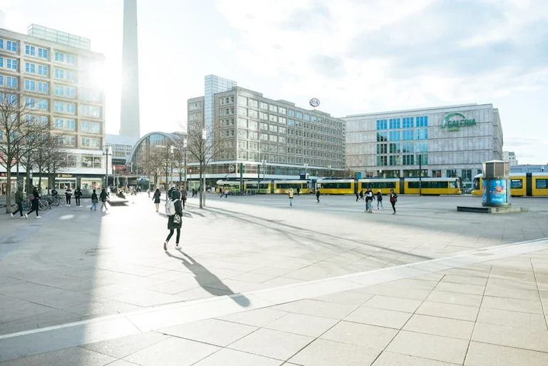 Berlin: Neue Engpässe am Alexanderplatz ab 25. August