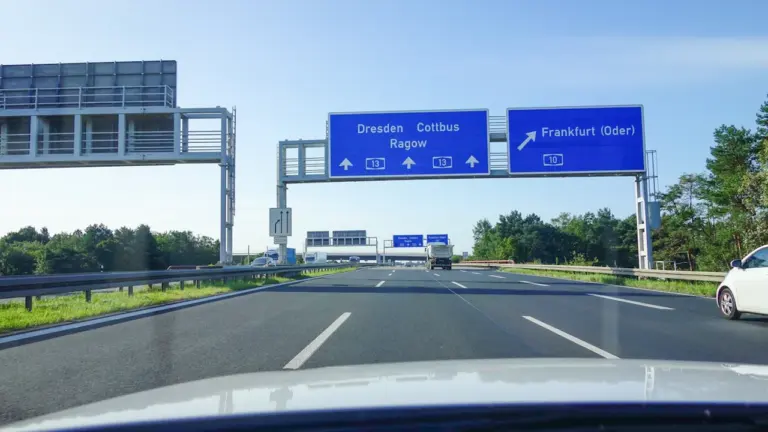 Freitagsverkehr am 14. August: Strecken vor Abfahrt prüfen