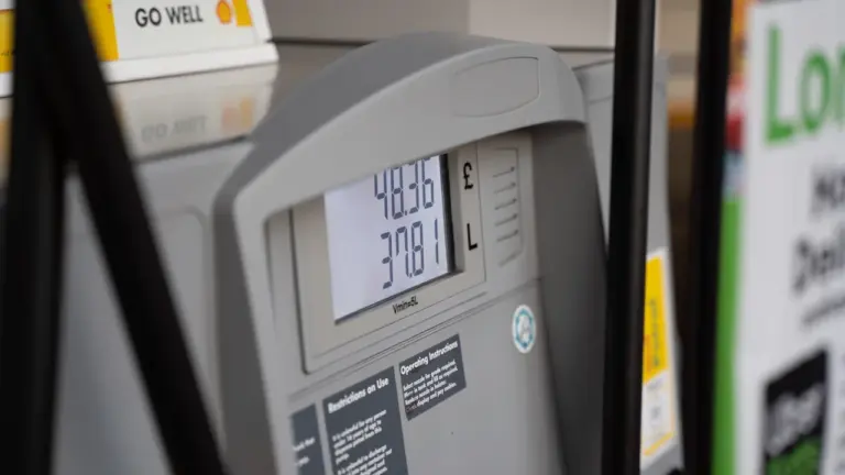 Spritpreise heute: So tanken Sie in Ihrer Region am günstigsten