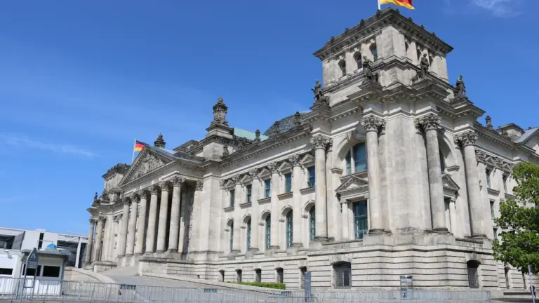 Bundestagswahl 1998: Wie aus dem Wahlsieg ein Kanzlerwechsel wurde