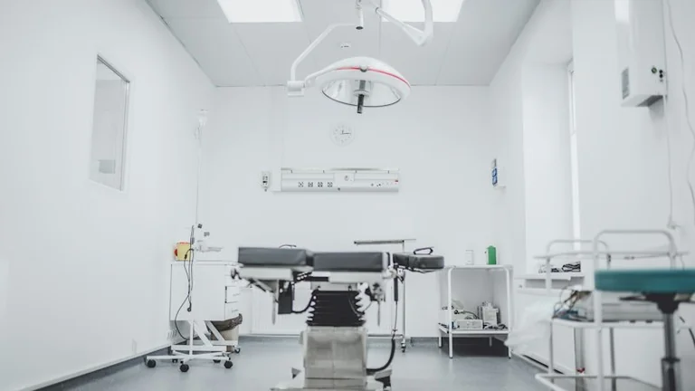 Welt-Sepsis-Tag: Warnzeichen ernst nehmen und schnell Hilfe holen